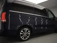 Usado Mercedes V300 Avantgarde 239 CV (175 kW) 2022 Azul Monovolumen