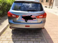 Usado Mitsubishi ASX Motion 117 CV (86 kW) 2016 Gris / plata SUV