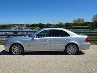 Usado Mercedes E220 170 CV (125 kW) 2008 Gris / plata Berlina