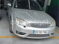 Usado Ford Mondeo Trend 130 CV (95 kW) 2007 Gris / plata Berlina