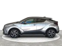 Usado Toyota C-HR Advance 122 CV (89 kW) 2022 Gris / plata SUV