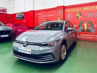 Usado VW Golf VIII 115 CV (84 kW) 2022 Gris / plata Familiar