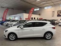 Usado Seat Leon Reference 116 CV (85 kW) 2021 Blanco Utilitario