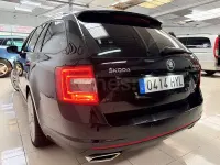 Usado Skoda Octavia RS 184 CV (135 kW) 2014 Negro Familiar