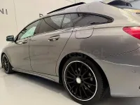 Usado Mercedes CLA220 Shooting Brake AMG line 177 CV (130 kW) 2016 Gris / plata Familiar