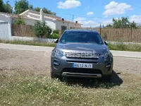 Usado Land Rover Discovery Sport HSE 180 CV (132 kW) 2016 Gris / plata SUV
