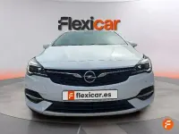 Usado Opel Astra Elegance 130 HP (95 kW) 2022 Branco Citadino