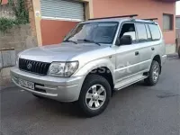 Usado Toyota Land Cruiser 163 CV (119 kW) 2001 Gris / plata SUV