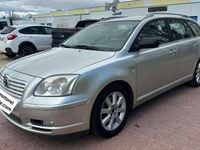 Usado Toyota Avensis Sol 116 CV (85 kW) 2004 Beige Familiar