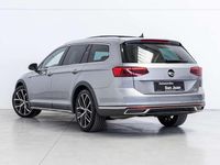 Usado VW Passat Alltrack 200 CV (147 kW) 2021 Plateado Familiar