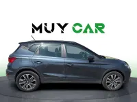 Usado Seat Arona Style 110 CV (80 kW) 2022 Gris SUV