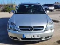 Usado Opel Vectra Elegance 177 CV (130 kW) 2004 Gris Familiar