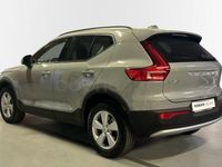Usado Volvo XC40 163 CV (119 kW) 2024 Gris / plata SUV