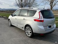 Usado Renault Scénic III Bose Edition 130 CV (95 kW) 2016 Gris / plata Monovolumen