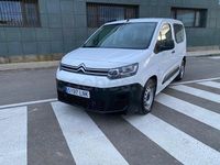 Usado Citroën Berlingo Live 102 CV (75 kW) 2021 Blanco Monovolumen