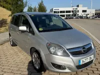 Usado Opel Zafira 110 CV (80 kW) 2010 Gris / plata Monovolumen