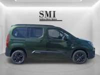 Usado Citroën Berlingo 102 CV (75 kW) 2024 Verde Monovolumen