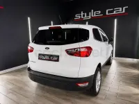 Usado Ford Ecosport Trend 125 CV (91 kW) 2019 Blanco SUV