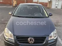 Usado VW Polo Advance 75 CV (55 kW) 2006 Gris / plata Utilitario