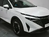Usado Nissan Qashqai N-Connecta 140 CV (102 kW) 2025 Lunar white (perlada) SUV