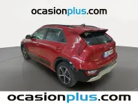 Usado Kia Niro 141 CV (103 kW) 2024 Rojo SUV