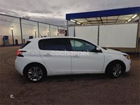 Usado Peugeot 308 Active 115 CV (84 kW) 2015 Blanco Berlina