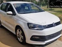 Usado VW Polo Sport 105 CV (77 kW) 2014 Blanco Berlina
