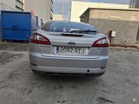 Usado Ford Mondeo Trend 140 CV (102 kW) 2010 Gris / plata Berlina