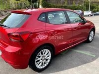 Usado Seat Ibiza Style Plus 95 CV (69 kW) 2018 Granate Berlina