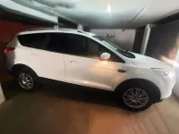 Usado Ford Kuga Titanium 150 CV (110 kW) 2013 Blanco SUV