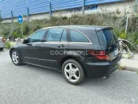 Usado Mercedes R320 224 CV (164 kW) 2007 Negro Familiar