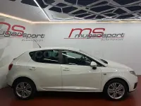Usado Seat Ibiza Style 90 CV (66 kW) 2011 Blanco Berlina