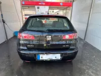 Usado Seat Ibiza Reference 75 CV (55 kW) 2005 Negro Utilitario