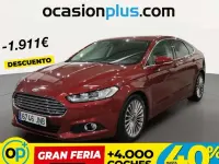 Usado Ford Mondeo Titanium 241 CV (177 kW) 2016 Rojo Berlina