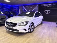 Usado Mercedes CLA200 Shooting Brake 156 CV (114 kW) 2017 Blanco Familiar