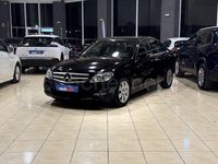 Usado Mercedes C200 Avantgarde 136 CV (100 kW) 2009 Negro Berlina