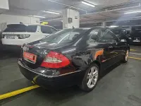Usado Mercedes CLK220 Avantgarde 150 CV (110 kW) 2006 Negro Coupe