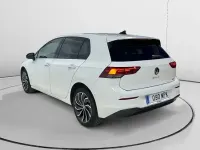 Usado VW Golf VIII Life 110 CV (80 kW) 2024 Blanco Berlina