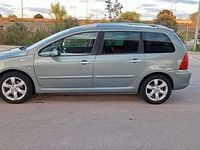 Usado Peugeot 307 90 CV (66 kW) 2007 Gris Familiar