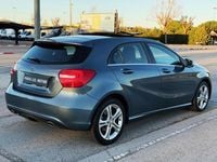 Usado Mercedes A180 Urban 109 CV (80 kW) 2015 Azul Utilitario