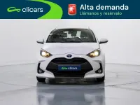 Usado Toyota Yaris Active 75 CV (55 kW) 2021 Blanco Utilitario