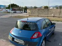 Usado Renault Mégane II Dynamique 115 CV (84 kW) 2003 Azul Berlina