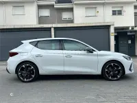 Usado Cupra Leon 150 CV (110 kW) 2025 Blanco Berlina