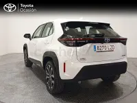 Usado Toyota Yaris Cross Active 116 CV (85 kW) 2022 Blanco SUV