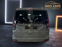 Usado Ford Grand Tourneo Connect Active 122 CV (89 kW) 2025 Gris / plata Monovolumen