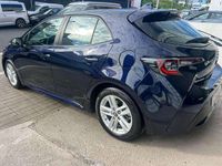 Usado Toyota Corolla Active 122 CV (89 kW) 2022 Azul Utilitario
