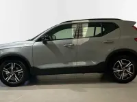 Nuevo Volvo XC40 Plus 163 CV (119 kW) 2026 Gris SUV