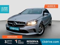 Usado Mercedes A180 136 CV (100 kW) 2018 Gris / plata Berlina