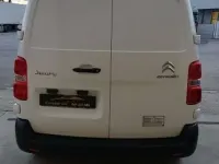 Usado Citroën Jumpy Comfort 102 CV (75 kW) 2020 Blanco Monovolumen