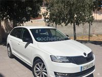 Usado Skoda Rapid Active 95 CV (69 kW) 2019 Blanco Berlina